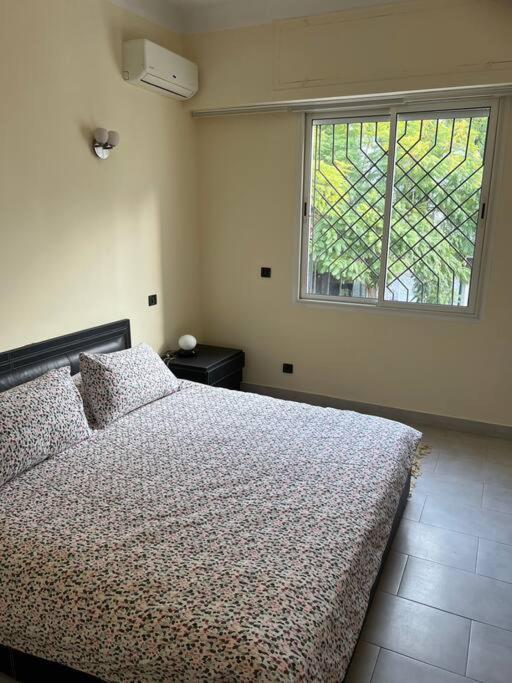 Superbe Appartement Proche De Toutes Les Commodite Rabat Esterno foto